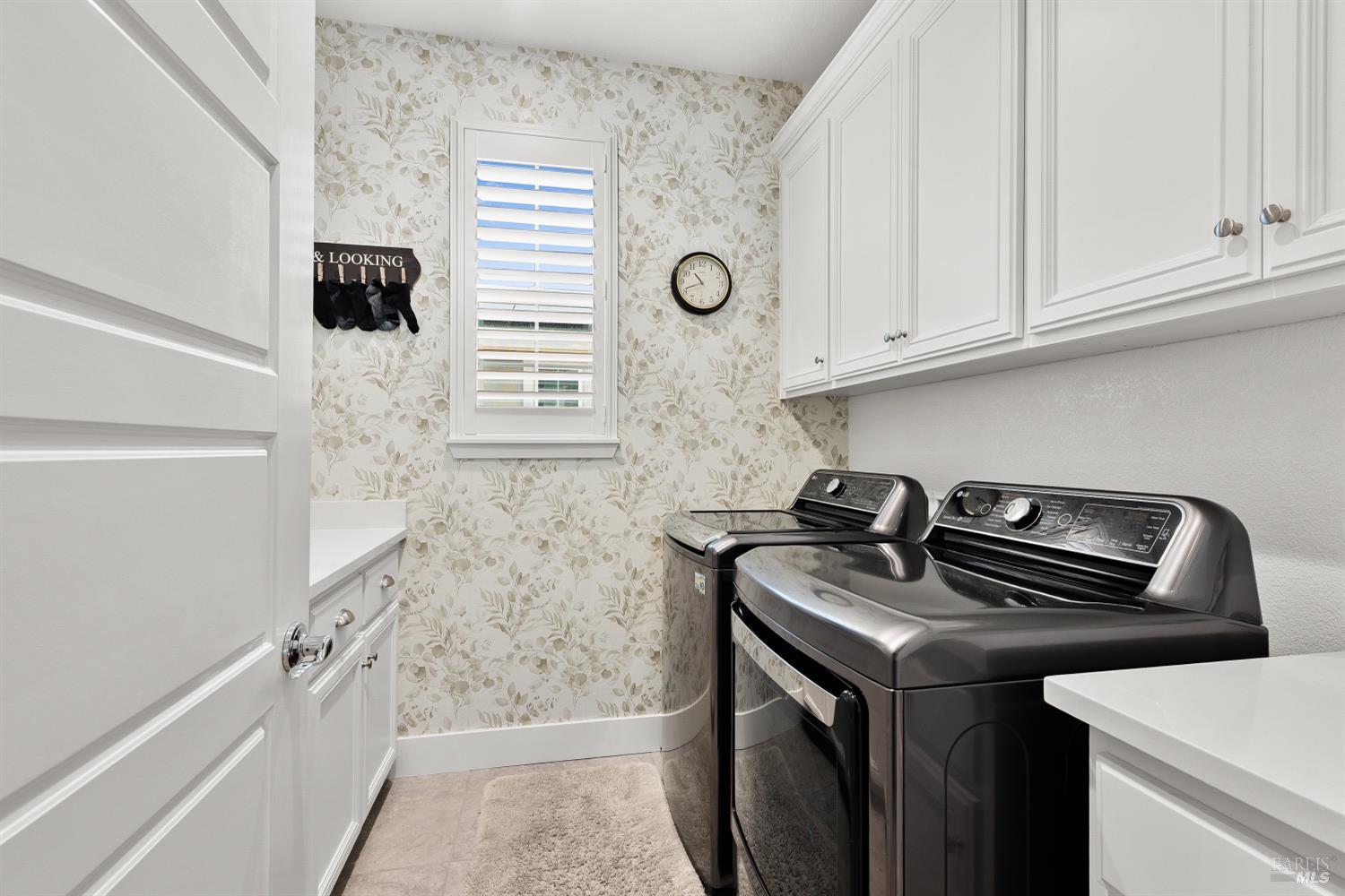 Detail Gallery Image 32 of 42 For 5453 Kaitlyn Pl, Rohnert Park,  CA 94928 - 4 Beds | 3 Baths