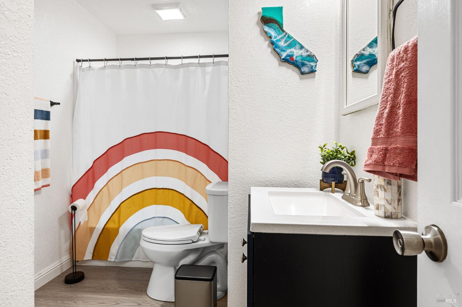 Detail Gallery Image 10 of 33 For 206 Arbor St, Vacaville,  CA 95688 - 2 Beds | 2 Baths