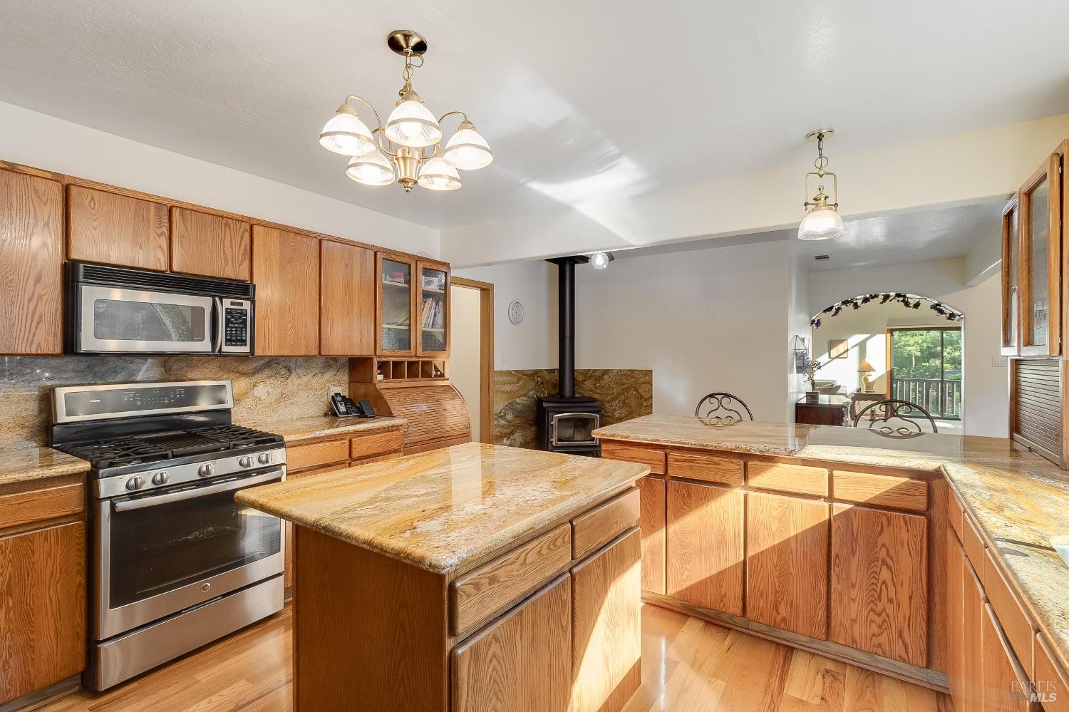 Detail Gallery Image 16 of 51 For 2080 Mount Veeder Rd, Napa,  CA 94558 - 3 Beds | 2 Baths