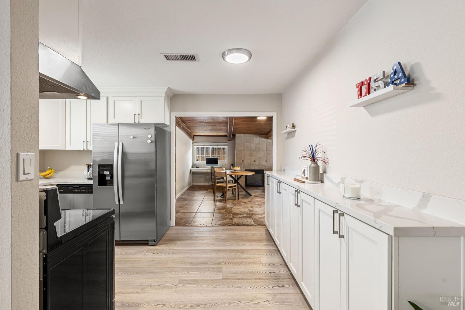 Detail Gallery Image 22 of 33 For 206 Arbor St, Vacaville,  CA 95688 - 2 Beds | 2 Baths