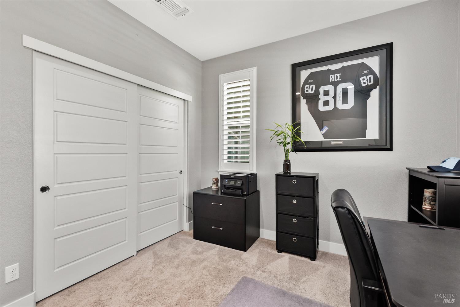 Detail Gallery Image 18 of 42 For 5453 Kaitlyn Pl, Rohnert Park,  CA 94928 - 4 Beds | 3 Baths