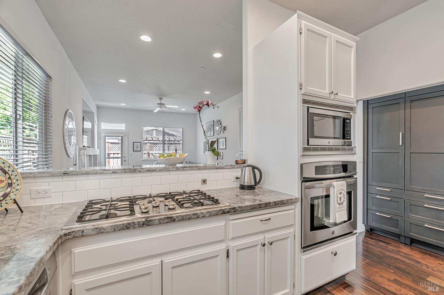 Detail Gallery Image 17 of 46 For 8149 Luisa Way, Windsor,  CA 95492 - 3 Beds | 2 Baths