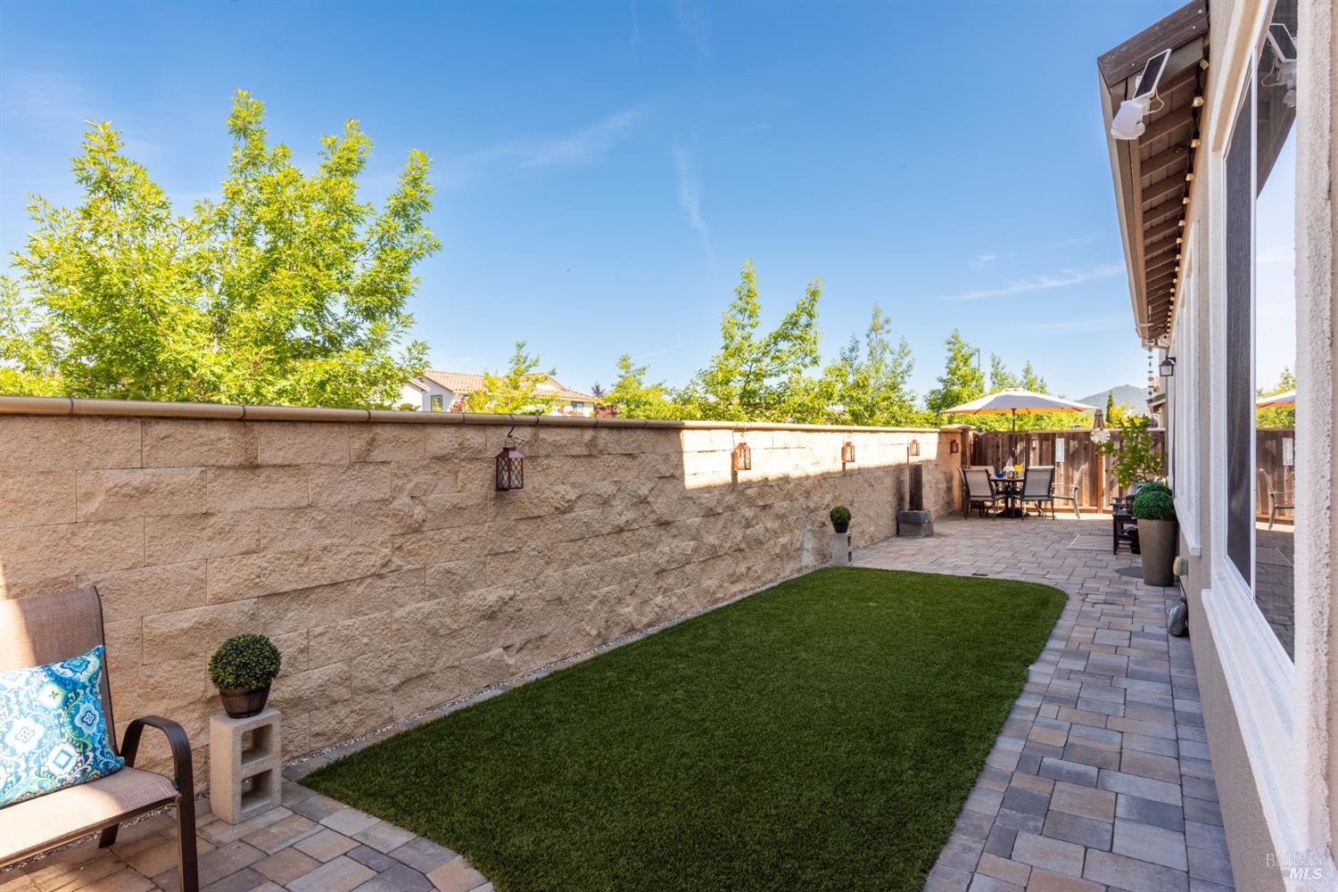 Detail Gallery Image 38 of 42 For 5453 Kaitlyn Pl, Rohnert Park,  CA 94928 - 4 Beds | 3 Baths