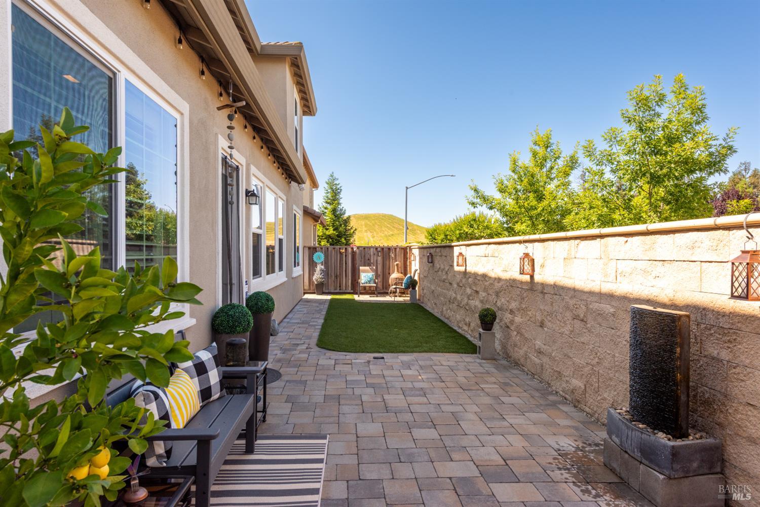 Detail Gallery Image 37 of 42 For 5453 Kaitlyn Pl, Rohnert Park,  CA 94928 - 4 Beds | 3 Baths