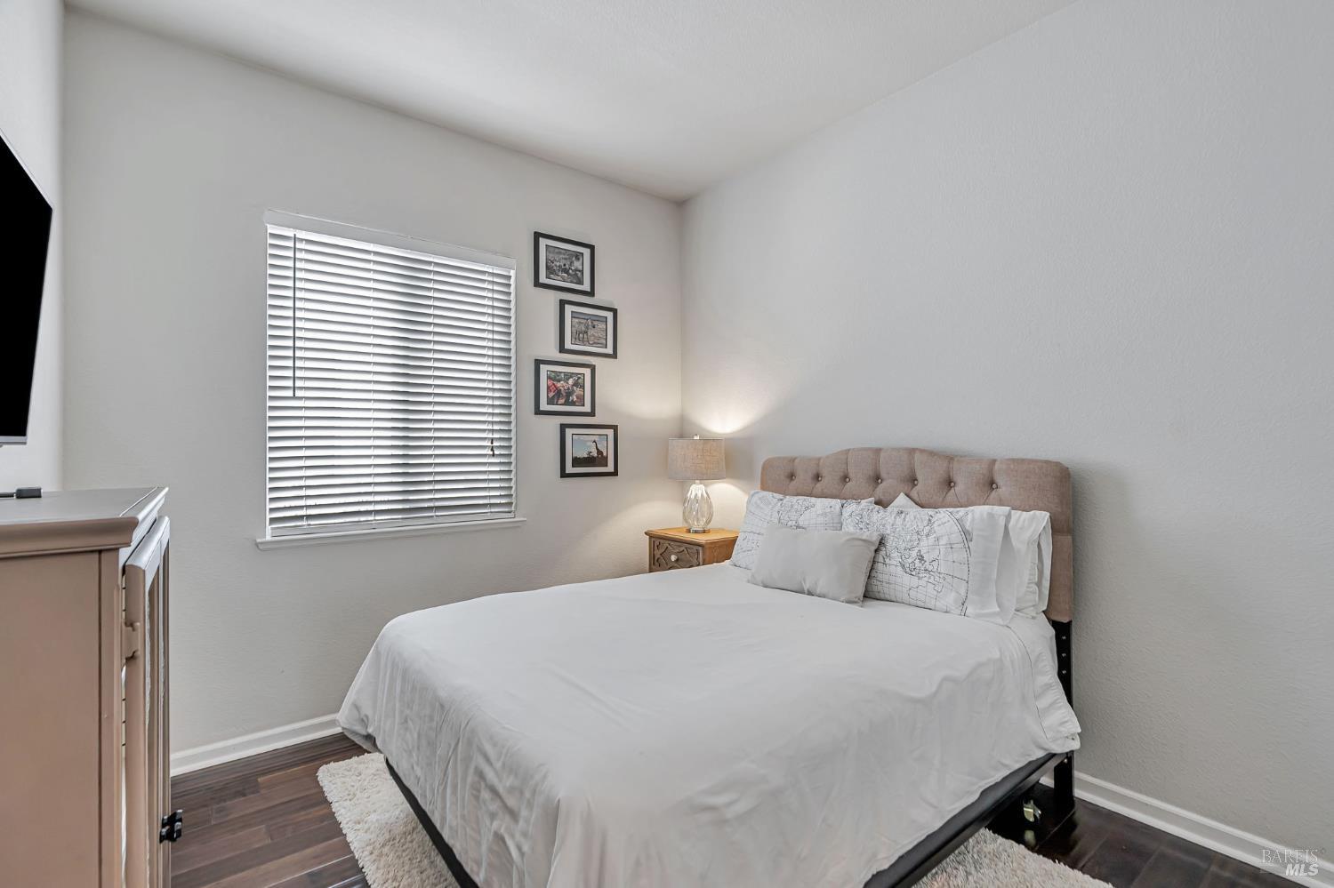 Detail Gallery Image 22 of 46 For 8149 Luisa Way, Windsor,  CA 95492 - 3 Beds | 2 Baths