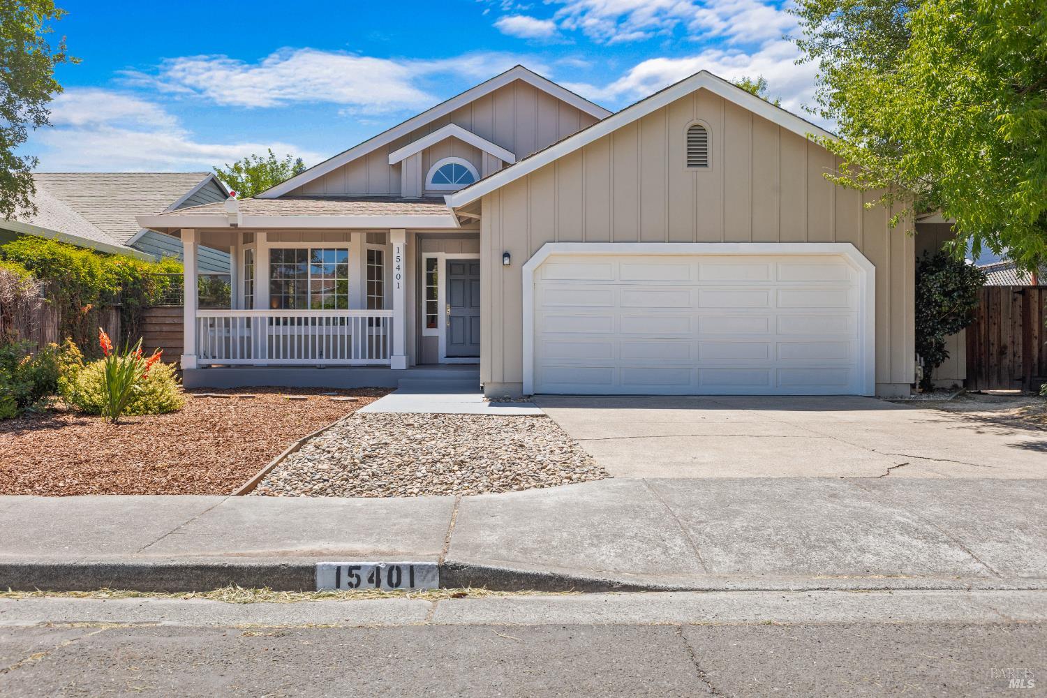 Detail Gallery Image 1 of 31 For 15401 Thomas St, Glen Ellen,  CA 95442 - 3 Beds | 2 Baths