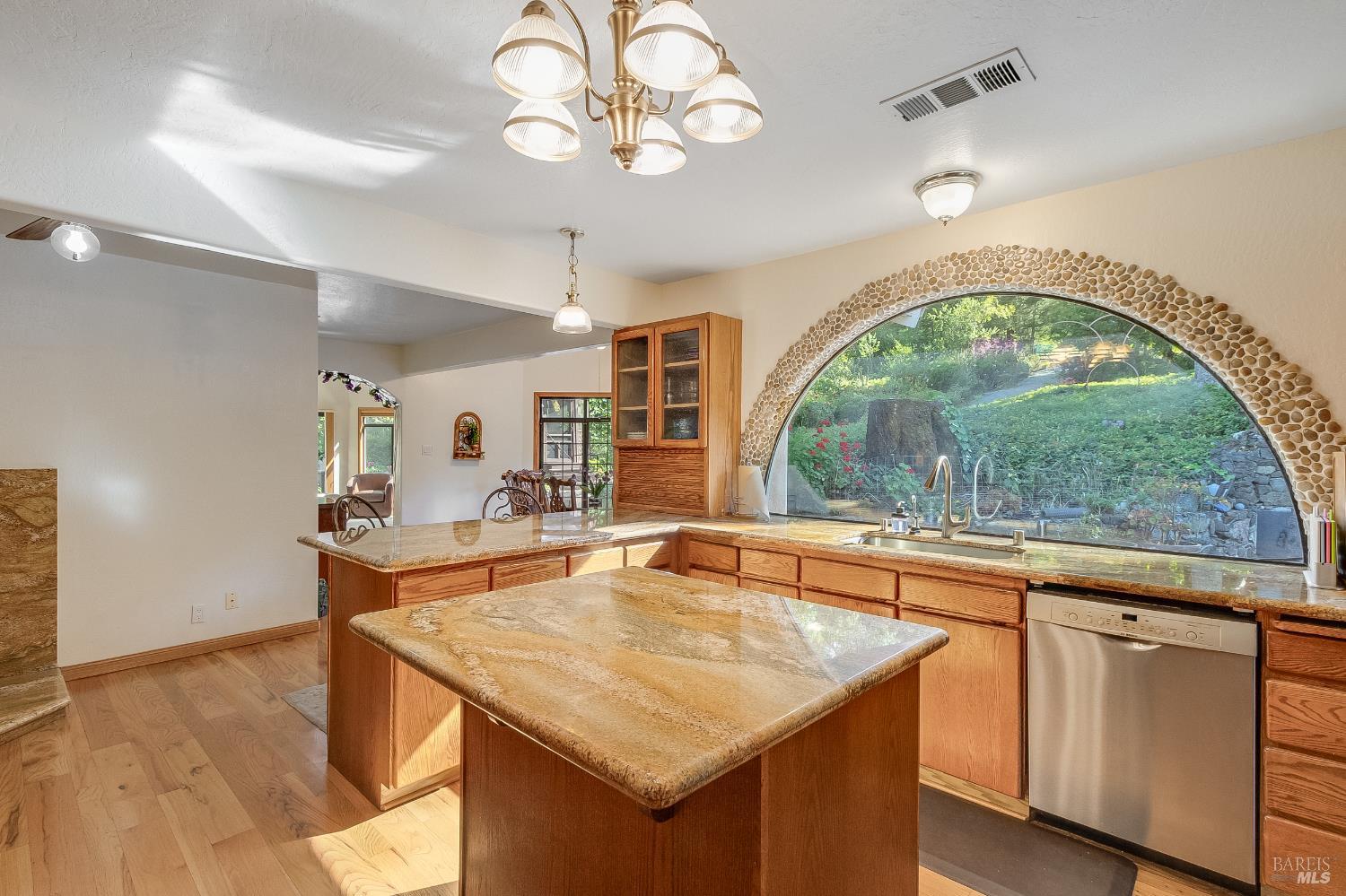 Detail Gallery Image 17 of 51 For 2080 Mount Veeder Rd, Napa,  CA 94558 - 3 Beds | 2 Baths