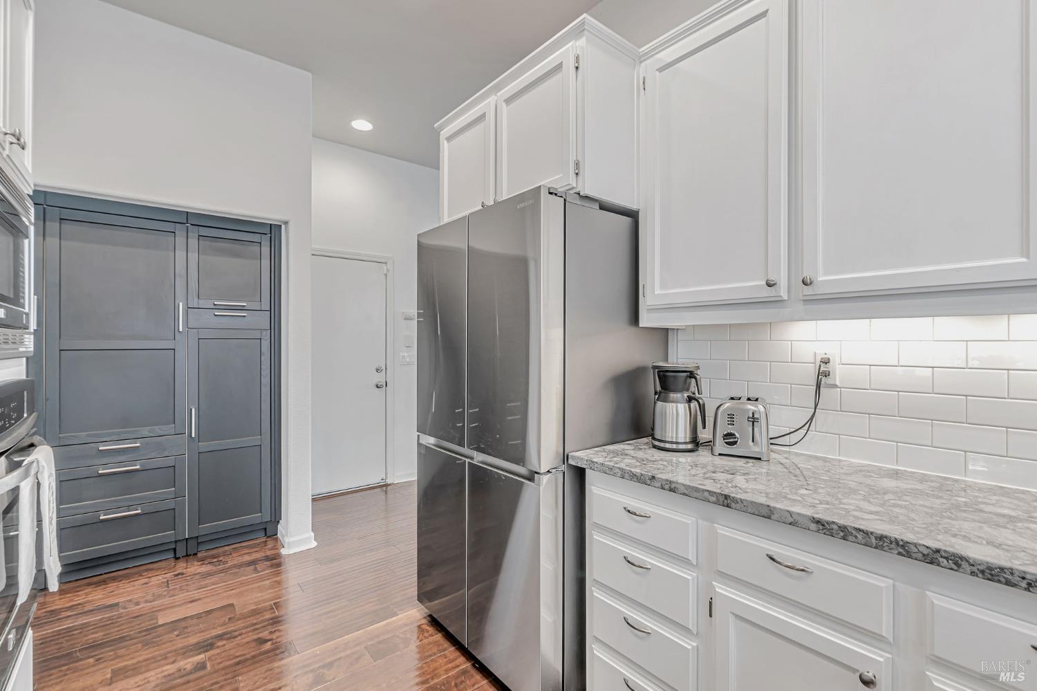 Detail Gallery Image 16 of 46 For 8149 Luisa Way, Windsor,  CA 95492 - 3 Beds | 2 Baths
