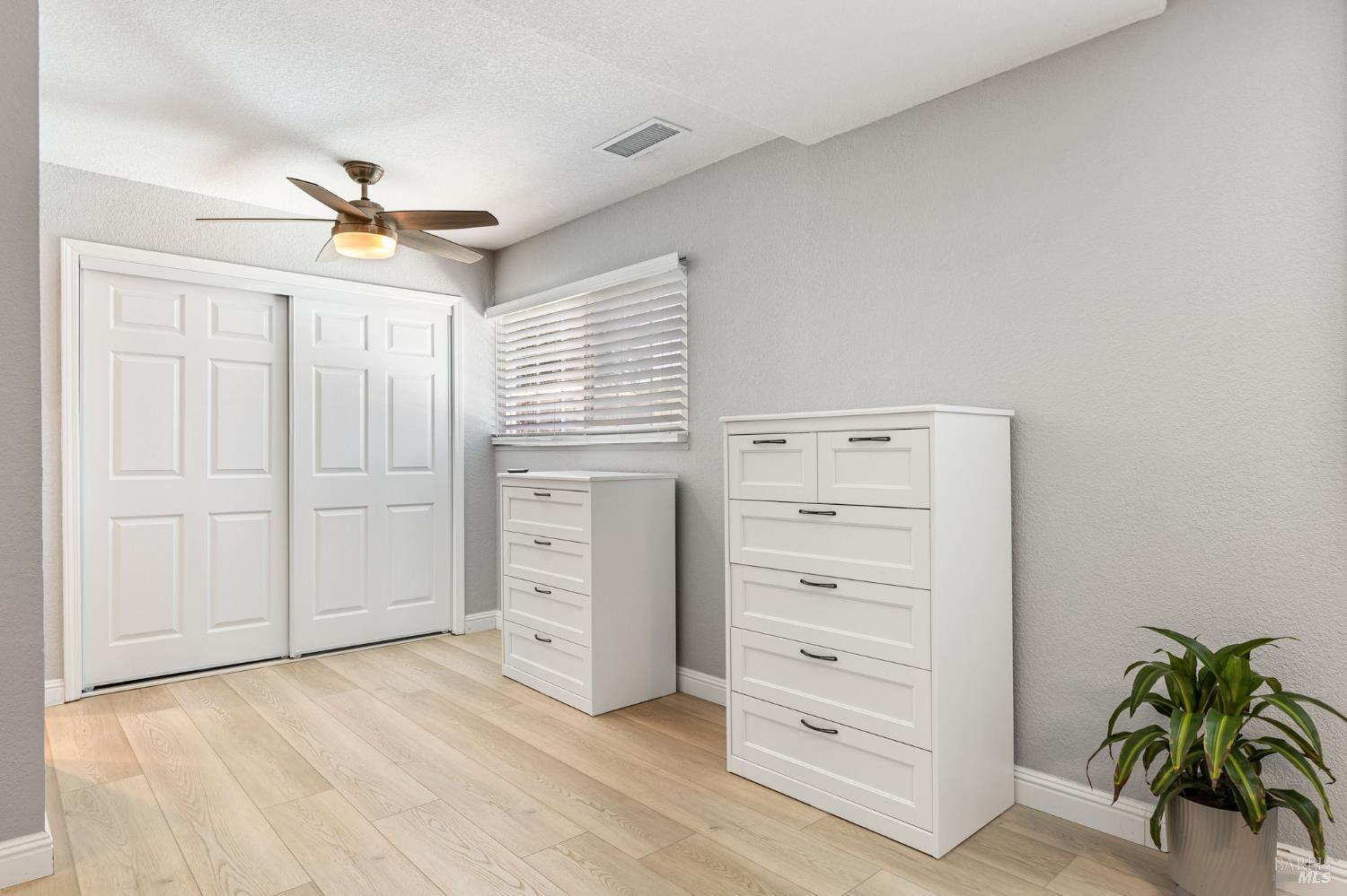 Detail Gallery Image 14 of 33 For 206 Arbor St, Vacaville,  CA 95688 - 2 Beds | 2 Baths