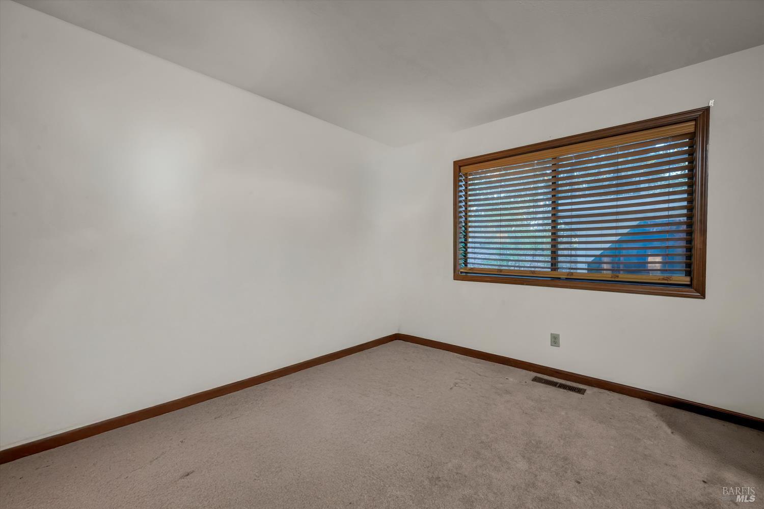 Detail Gallery Image 30 of 57 For 6949 Panoramic Dr, Lucerne,  CA 95458 - 3 Beds | 3 Baths