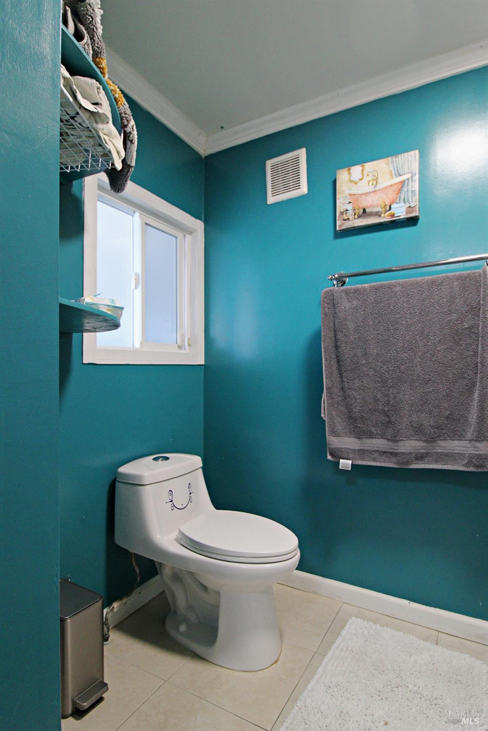 Detail Gallery Image 12 of 18 For 908 Santa Felipo Ct, Vallejo,  CA 94590 - 2 Beds | 2 Baths