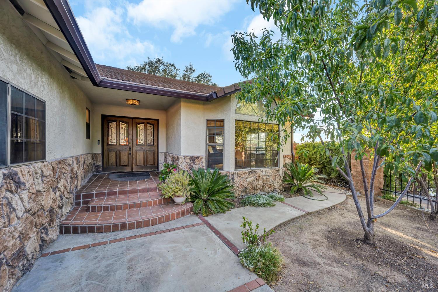 Detail Gallery Image 33 of 57 For 6949 Panoramic Dr, Lucerne,  CA 95458 - 3 Beds | 3 Baths