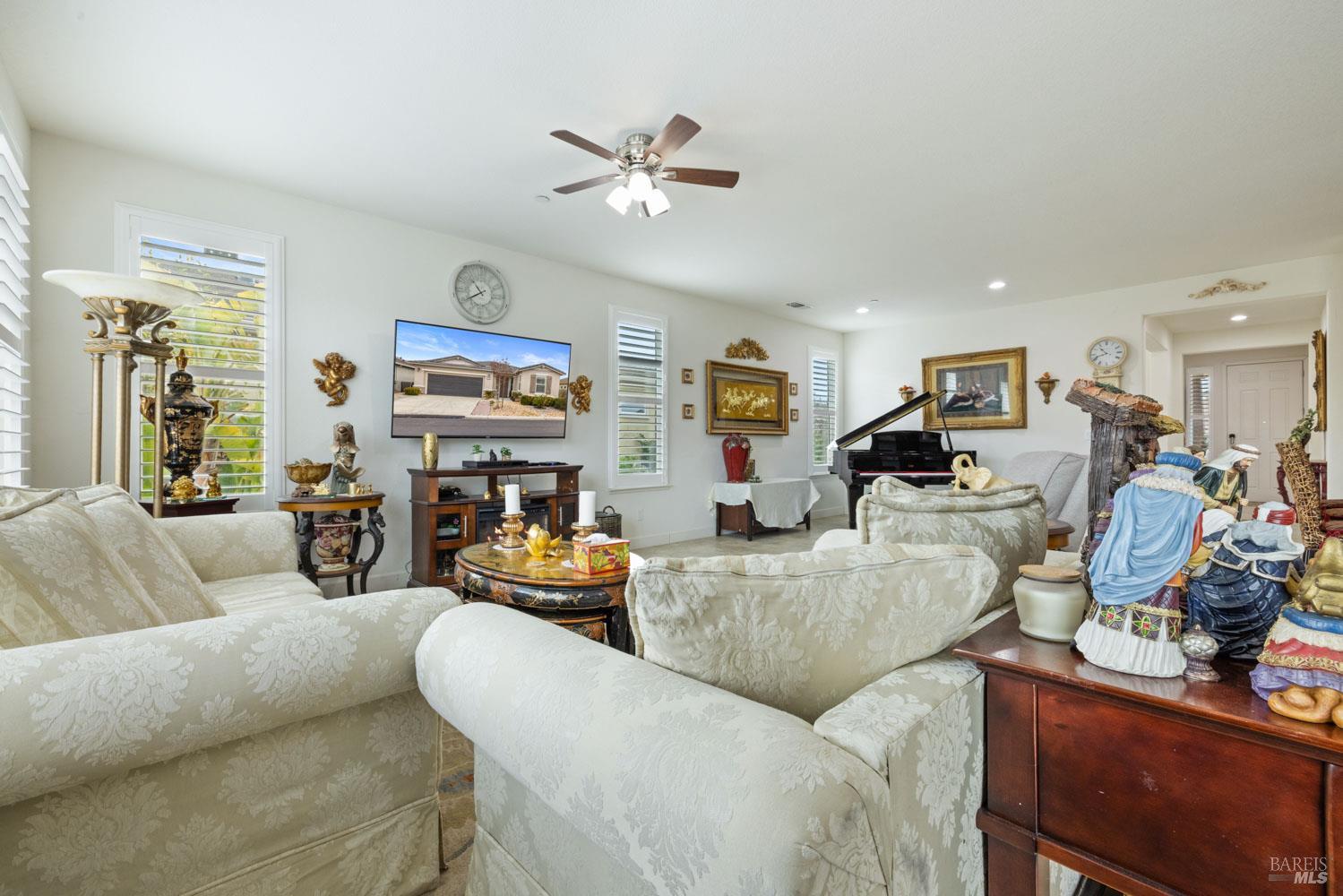 Detail Gallery Image 23 of 53 For 236 Shearwater Dr, Rio Vista,  CA 94571 - 2 Beds | 2 Baths