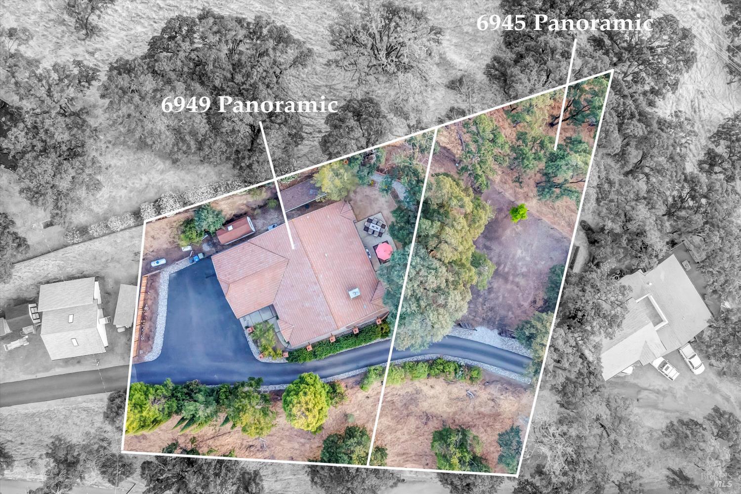 Detail Gallery Image 3 of 57 For 6949 Panoramic Dr, Lucerne,  CA 95458 - 3 Beds | 3 Baths