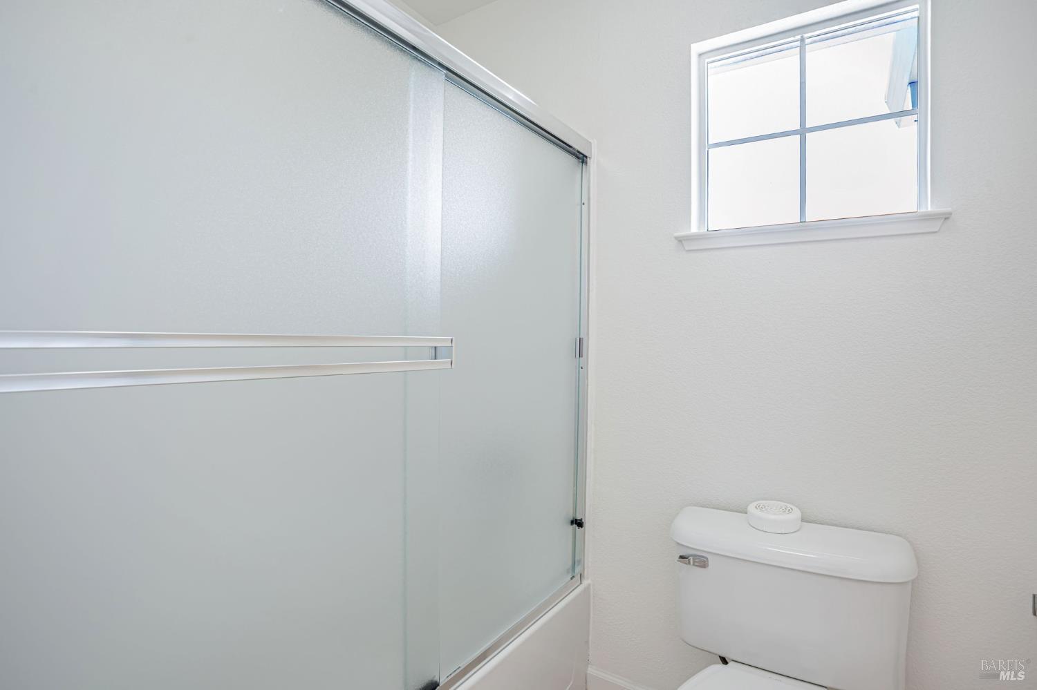 Detail Gallery Image 46 of 61 For 2856 Rebecca Dr, Fairfield,  CA 94533 - 4 Beds | 4 Baths