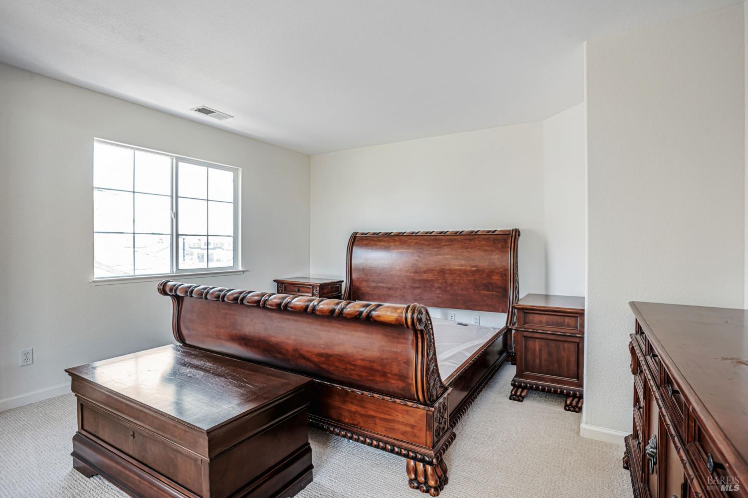 Detail Gallery Image 26 of 61 For 2856 Rebecca Dr, Fairfield,  CA 94533 - 4 Beds | 4 Baths