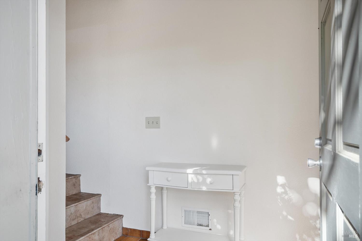 Detail Gallery Image 16 of 43 For 155 Kearney Ave, Sonoma,  CA 95476 - 3 Beds | 2 Baths