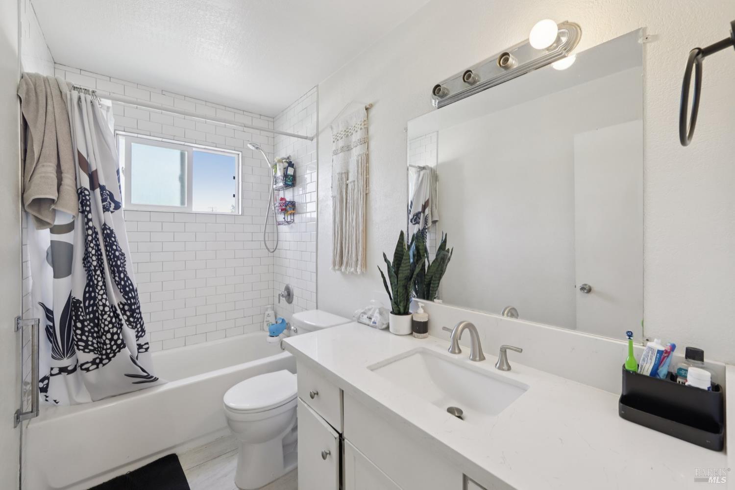 Detail Gallery Image 30 of 40 For 775 Benicia Dr, Santa Rosa,  CA 95409 - – Beds | – Baths