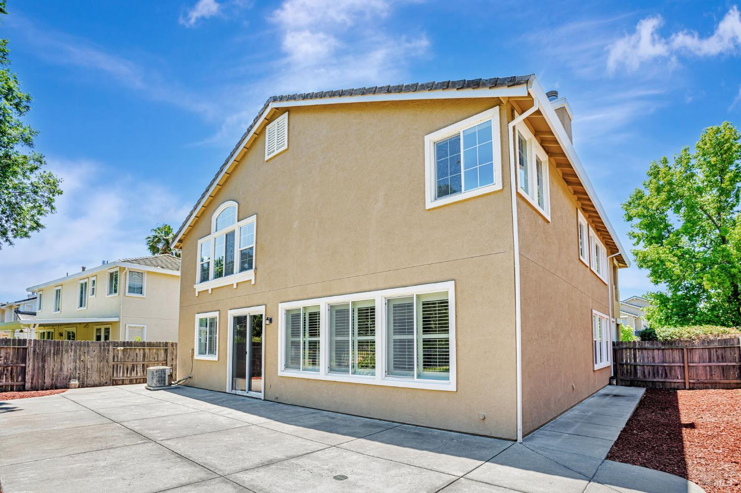 Detail Gallery Image 53 of 61 For 2856 Rebecca Dr, Fairfield,  CA 94533 - 4 Beds | 4 Baths