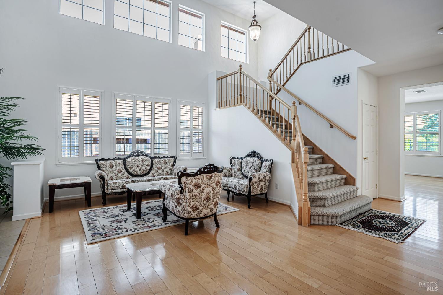 Detail Gallery Image 6 of 61 For 2856 Rebecca Dr, Fairfield,  CA 94533 - 4 Beds | 4 Baths