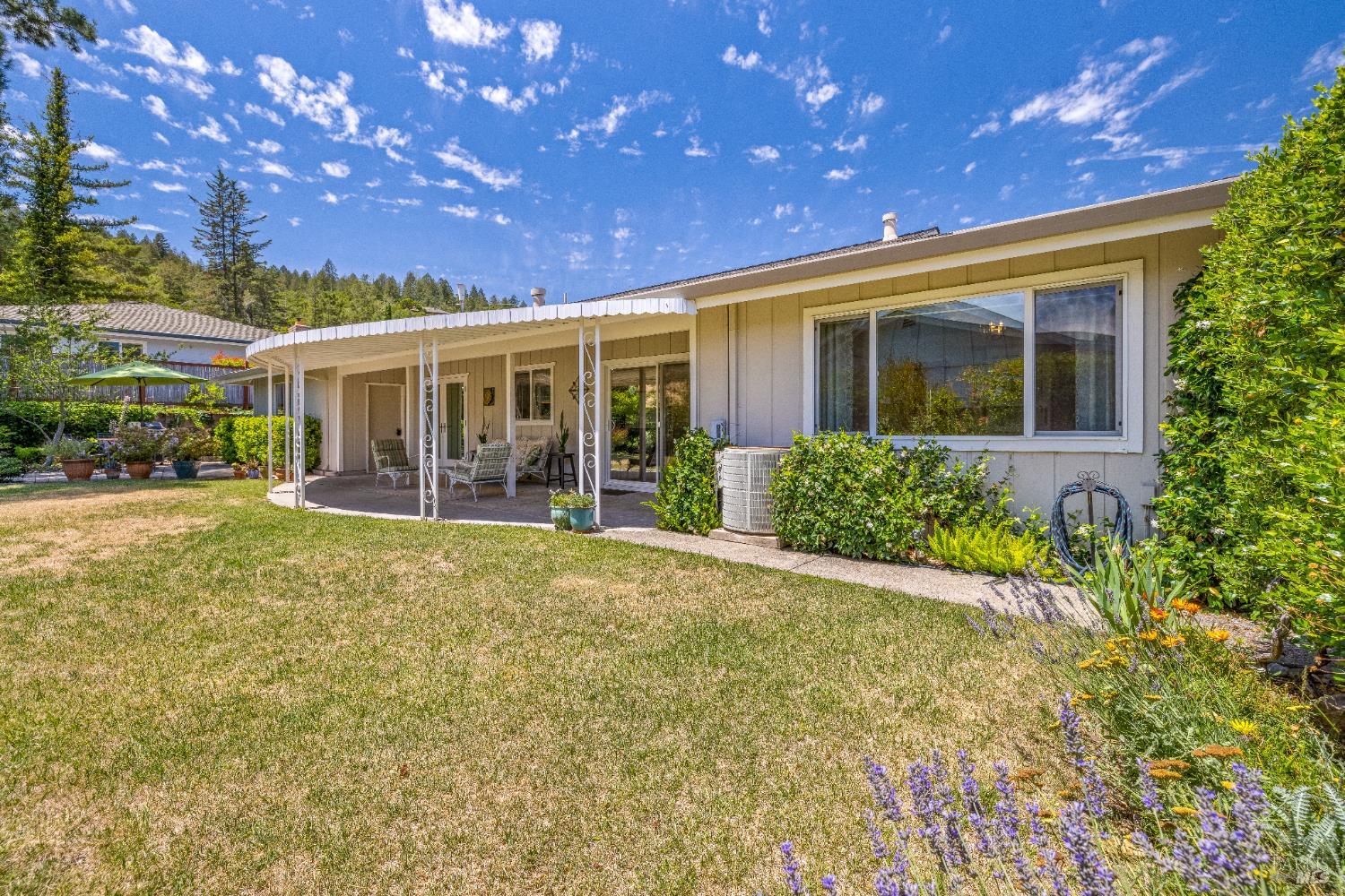 Detail Gallery Image 32 of 42 For 504 Deerfield Pl, Santa Rosa,  CA 95409 - 2 Beds | 2 Baths