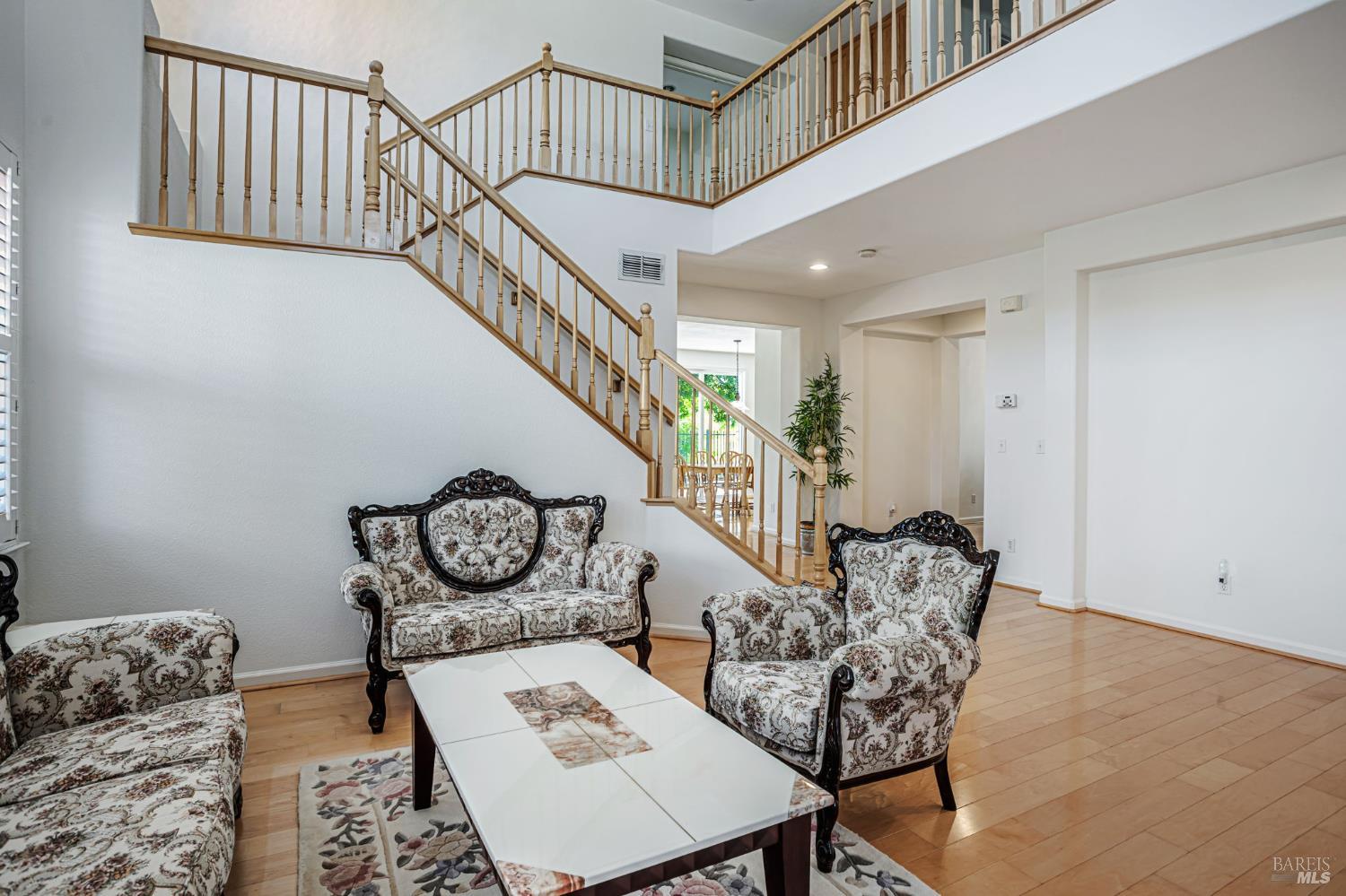 Detail Gallery Image 4 of 61 For 2856 Rebecca Dr, Fairfield,  CA 94533 - 4 Beds | 4 Baths