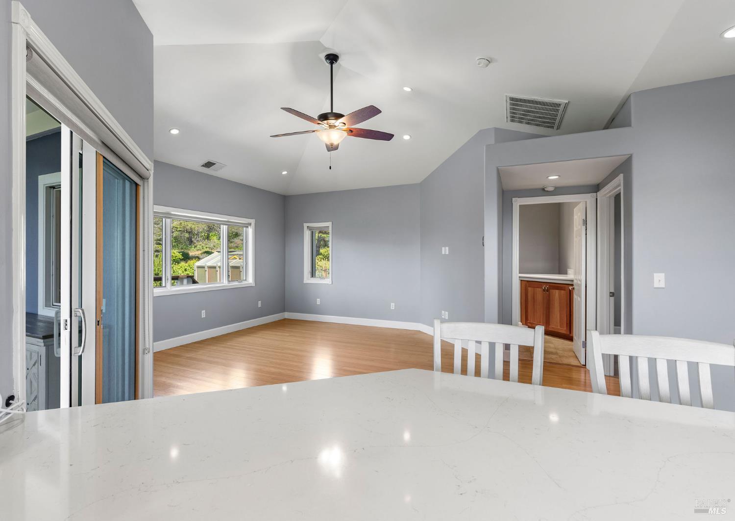 Detail Gallery Image 28 of 51 For 46740 Iversen Ln, Gualala,  CA 95445 - 1 Beds | 2 Baths