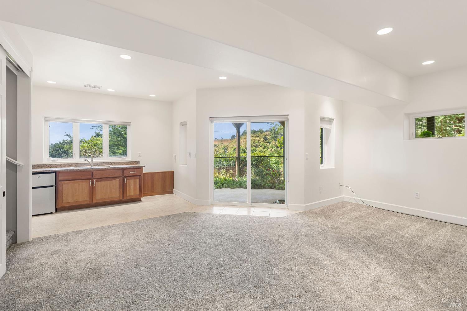 Detail Gallery Image 46 of 51 For 46740 Iversen Ln, Gualala,  CA 95445 - 1 Beds | 2 Baths