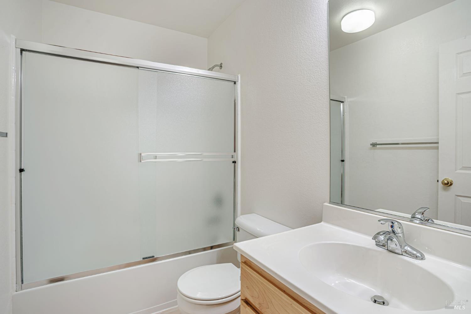 Detail Gallery Image 40 of 61 For 2856 Rebecca Dr, Fairfield,  CA 94533 - 4 Beds | 4 Baths