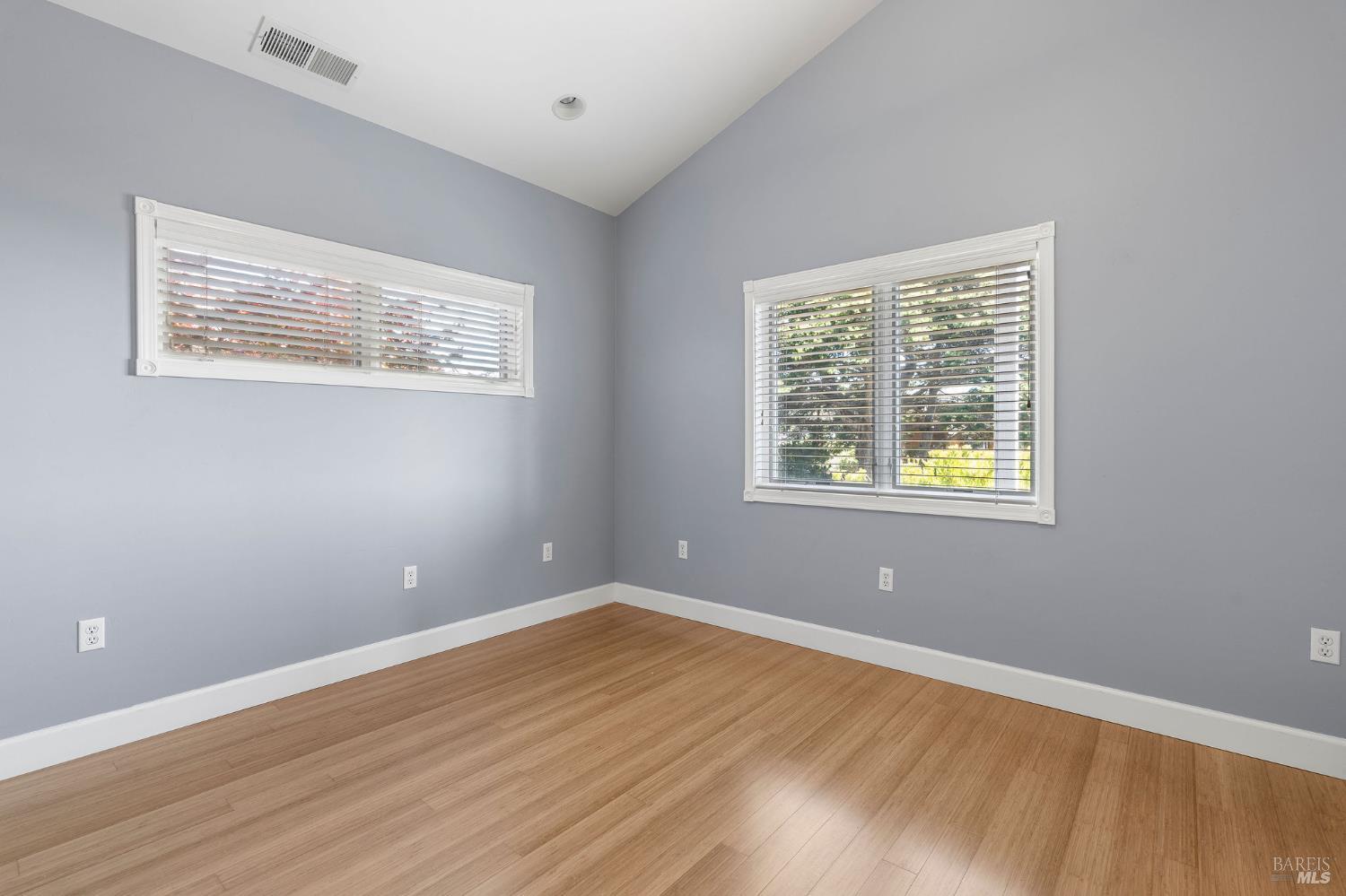 Detail Gallery Image 40 of 51 For 46740 Iversen Ln, Gualala,  CA 95445 - 1 Beds | 2 Baths