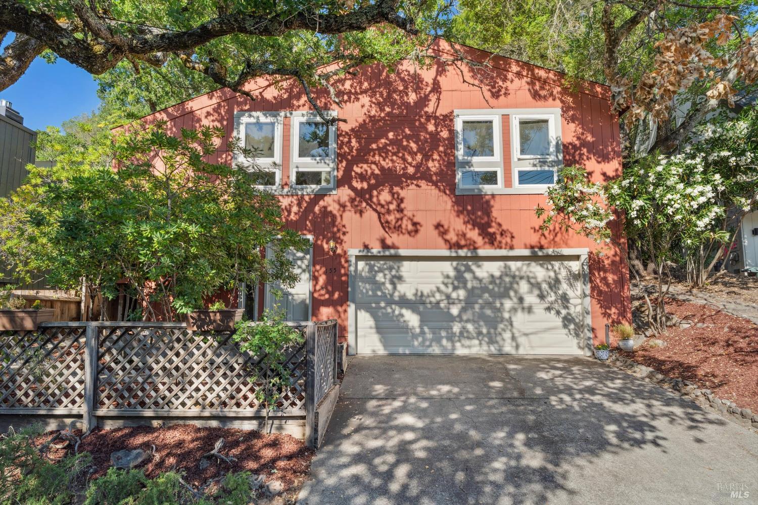 Detail Gallery Image 13 of 43 For 155 Kearney Ave, Sonoma,  CA 95476 - 3 Beds | 2 Baths