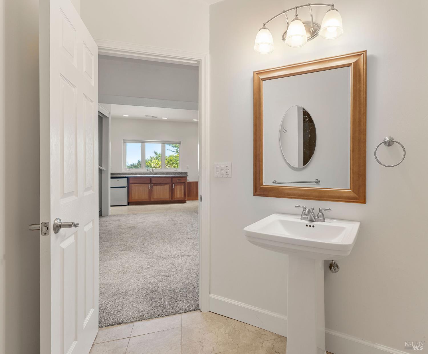 Detail Gallery Image 47 of 51 For 46740 Iversen Ln, Gualala,  CA 95445 - 1 Beds | 2 Baths