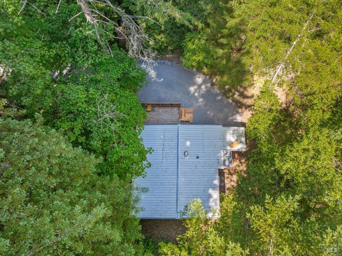 Detail Gallery Image 27 of 28 For 15980 E Austin Creek Rd, Cazadero,  CA 95421 - 2 Beds | 1 Baths