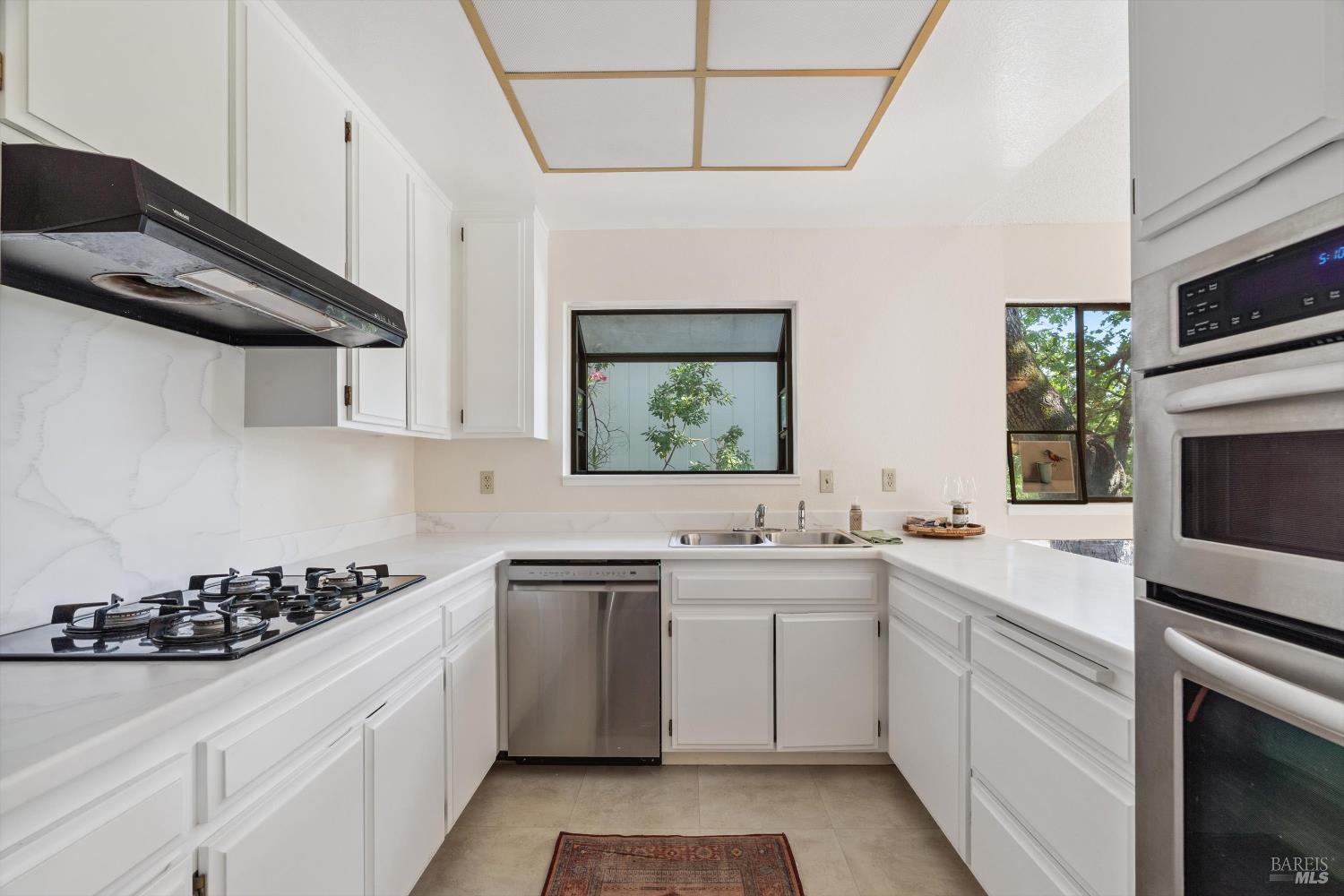 Detail Gallery Image 22 of 43 For 155 Kearney Ave, Sonoma,  CA 95476 - 3 Beds | 2 Baths