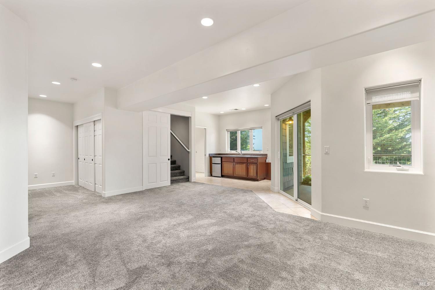 Detail Gallery Image 48 of 51 For 46740 Iversen Ln, Gualala,  CA 95445 - 1 Beds | 2 Baths