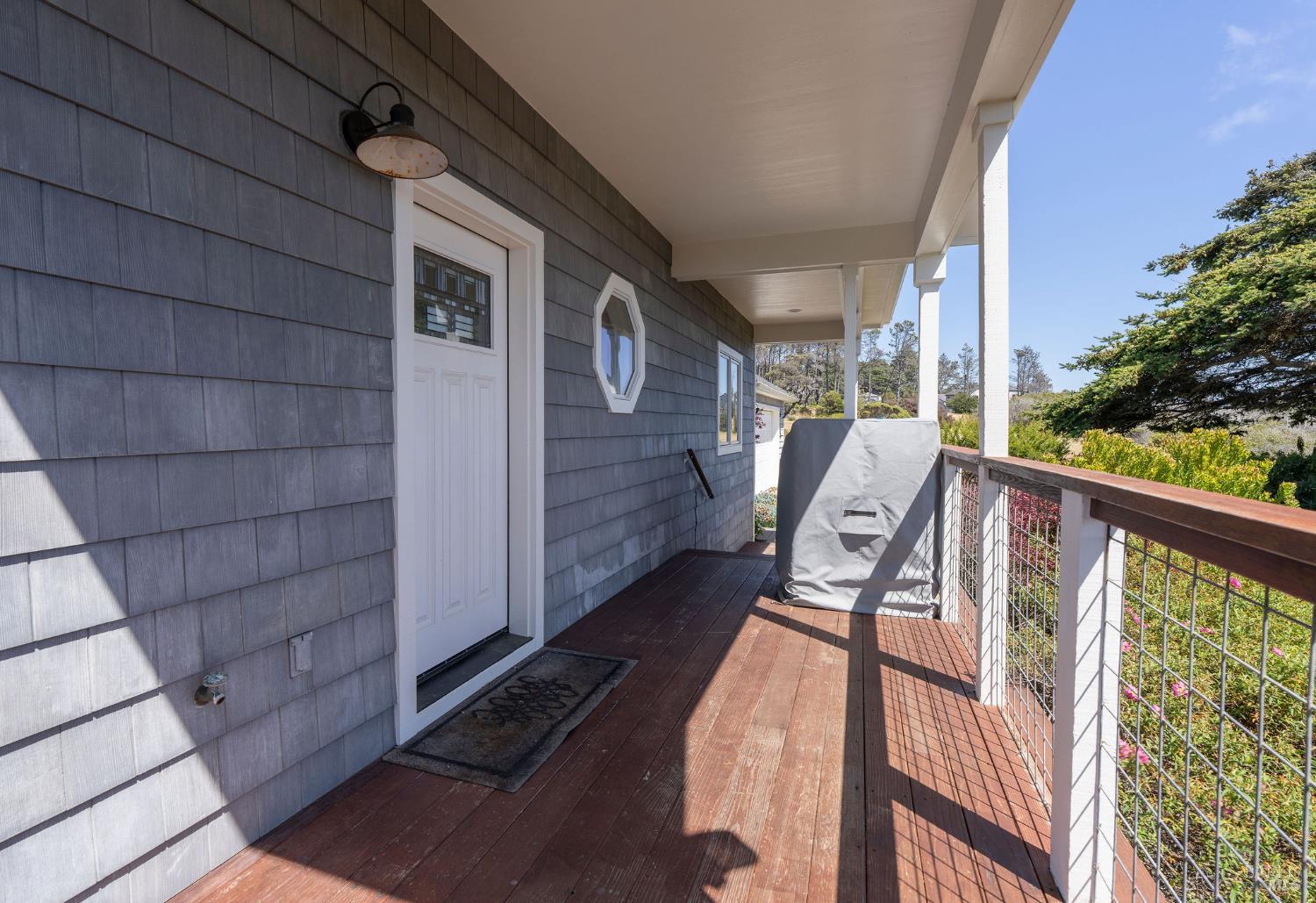 Detail Gallery Image 14 of 51 For 46740 Iversen Ln, Gualala,  CA 95445 - 1 Beds | 2 Baths