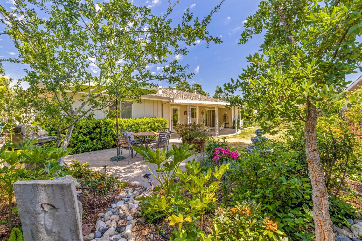 Detail Gallery Image 33 of 42 For 504 Deerfield Pl, Santa Rosa,  CA 95409 - 2 Beds | 2 Baths