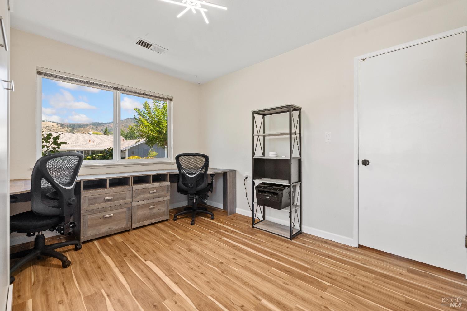 Detail Gallery Image 21 of 42 For 504 Deerfield Pl, Santa Rosa,  CA 95409 - 2 Beds | 2 Baths
