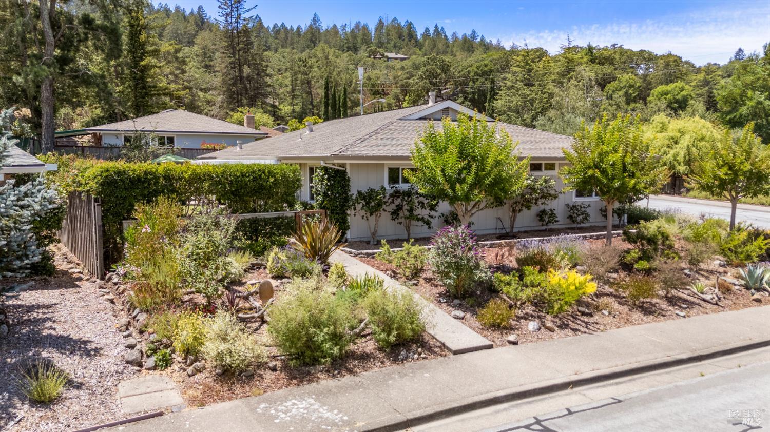 Detail Gallery Image 38 of 42 For 504 Deerfield Pl, Santa Rosa,  CA 95409 - 2 Beds | 2 Baths