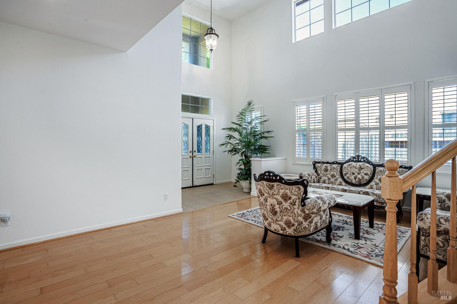 Detail Gallery Image 7 of 61 For 2856 Rebecca Dr, Fairfield,  CA 94533 - 4 Beds | 4 Baths