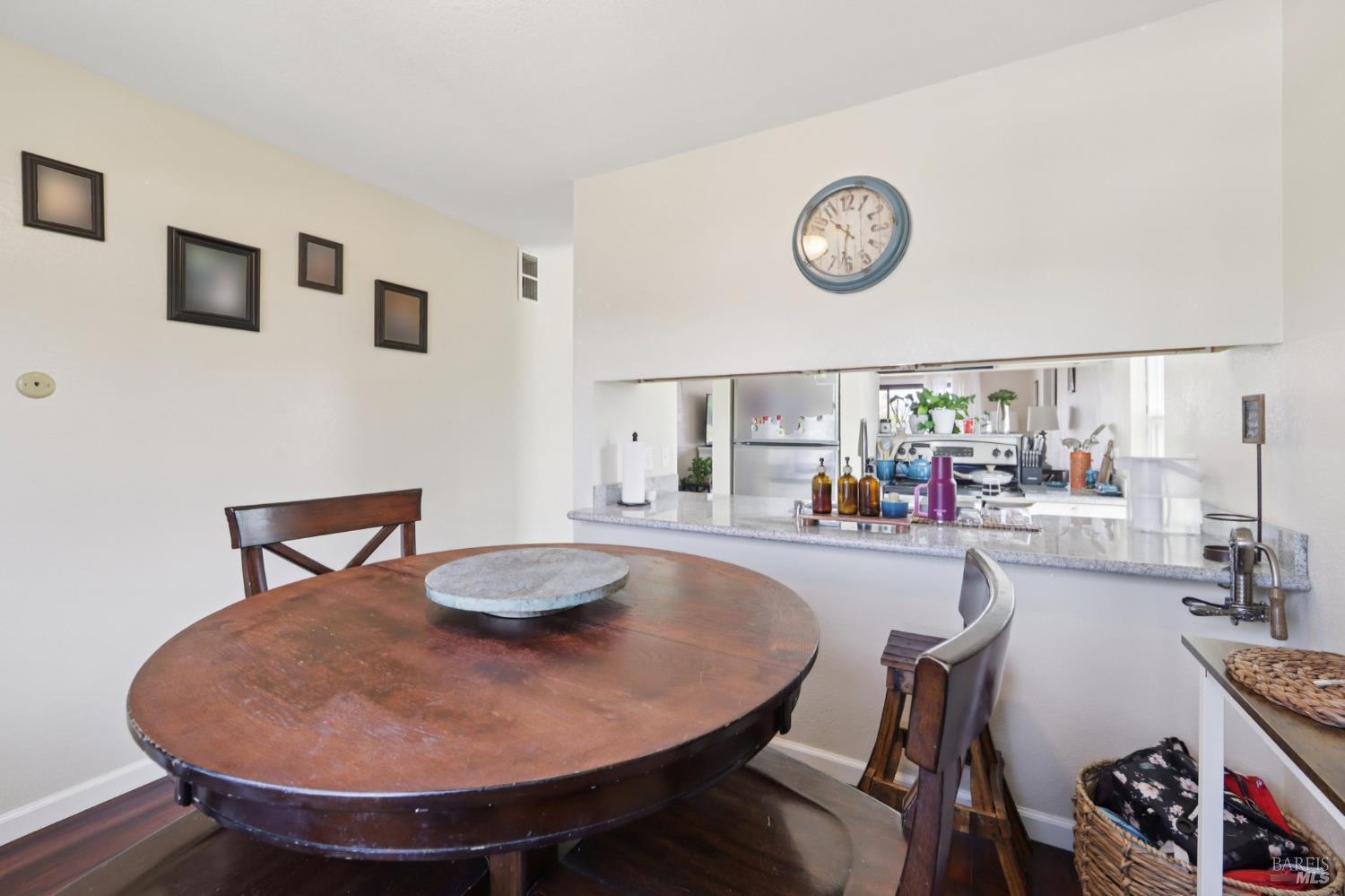 Detail Gallery Image 10 of 40 For 775 Benicia Dr, Santa Rosa,  CA 95409 - – Beds | – Baths