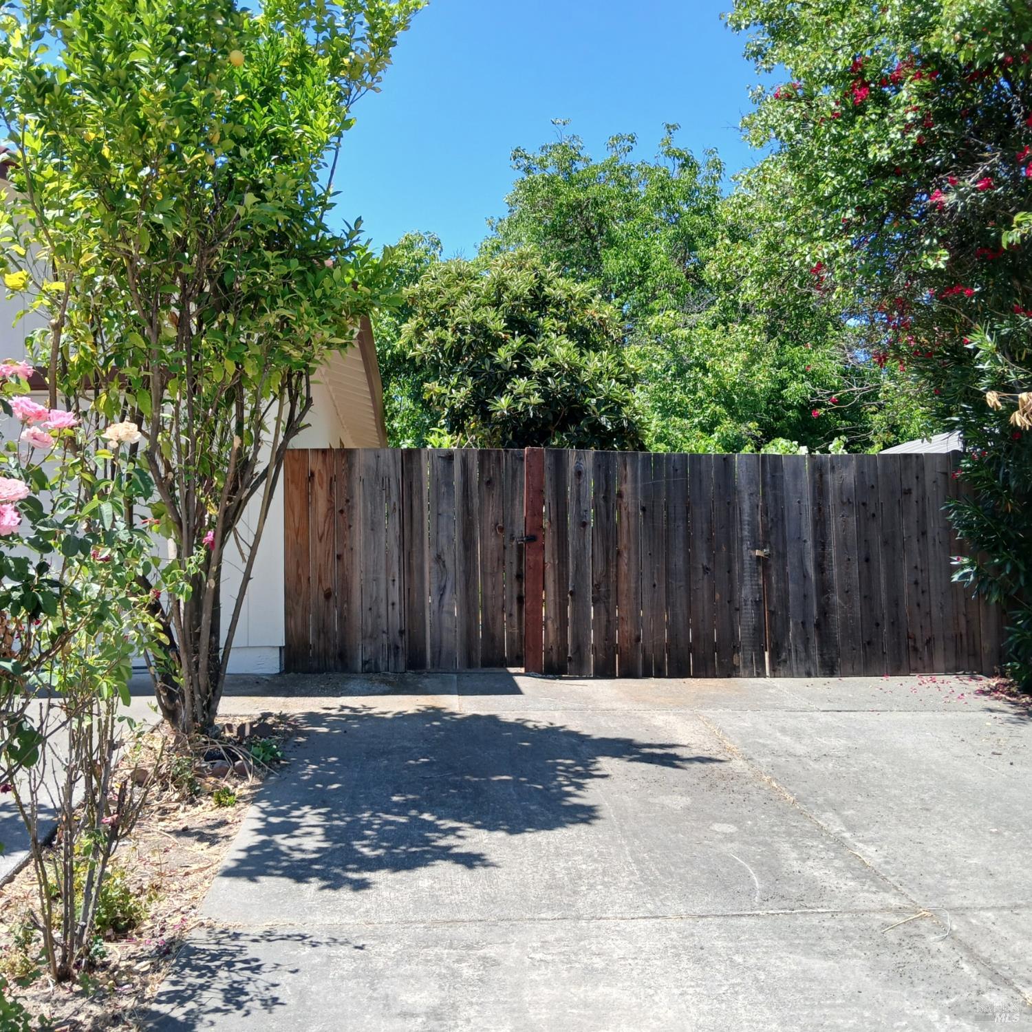 Detail Gallery Image 19 of 32 For 1103 Mitzi Dr, Calistoga,  CA 94515 - 3 Beds | 2 Baths