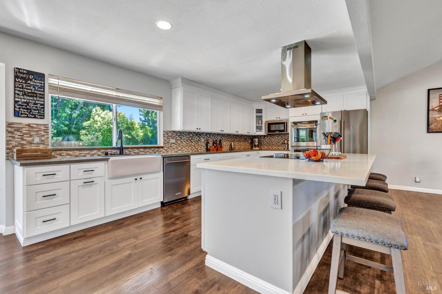 Detail Gallery Image 15 of 42 For 179 N Alamo Dr, Vacaville,  CA 95688 - 3 Beds | 2/1 Baths