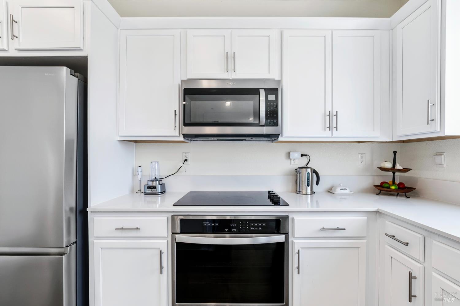 Detail Gallery Image 8 of 36 For 153 Frontier St, American Canyon,  CA 94503 - 4 Beds | 3 Baths