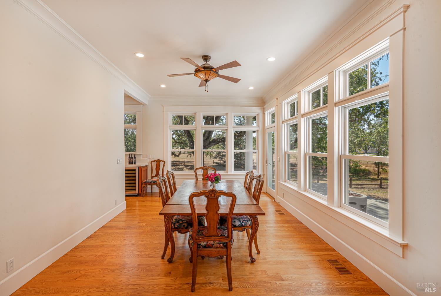 Detail Gallery Image 19 of 99 For 241 Royal Ct, Santa Rosa,  CA 95401 - 4 Beds | 4 Baths