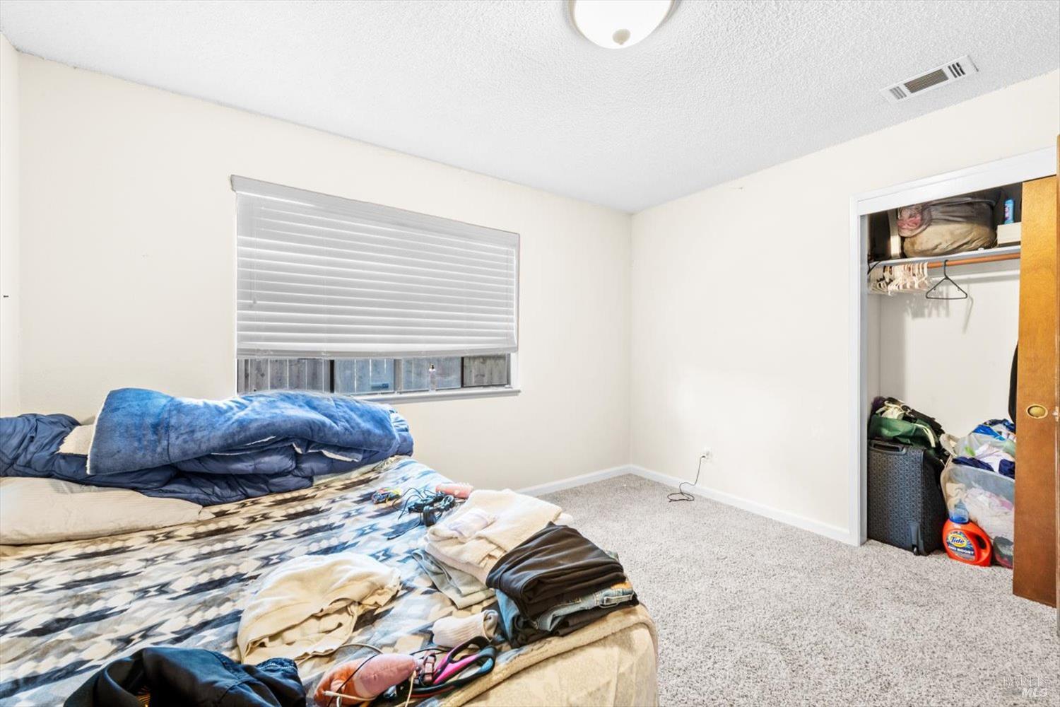 Detail Gallery Image 21 of 31 For 320 Serrano Ct, Fairfield,  CA 94533 - 4 Beds | 2 Baths