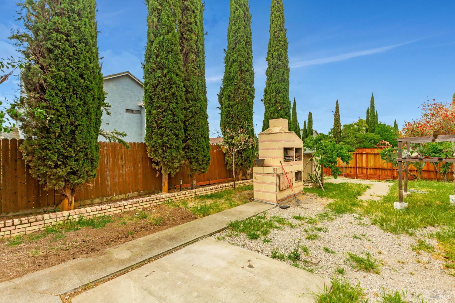 Detail Gallery Image 47 of 47 For 1001 Suffolk Way, Fairfield,  CA 94533 - 5 Beds | 3 Baths