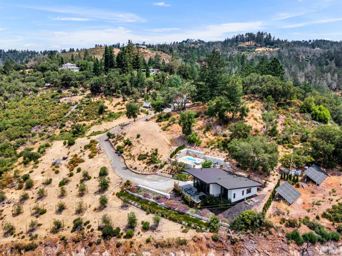Detail Gallery Image 15 of 35 For 2205 Trinity Rd, Glen Ellen,  CA 95442 - 2 Beds | 2/2 Baths