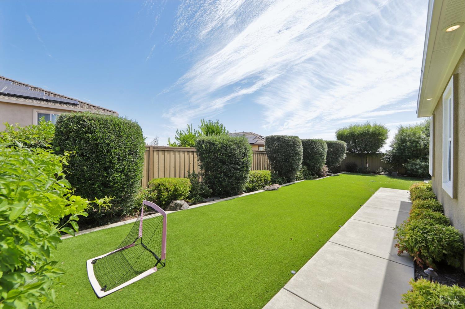 Detail Gallery Image 37 of 48 For 1864 Boardsman Way, Fairfield,  CA 94533 - 4 Beds | 2/1 Baths