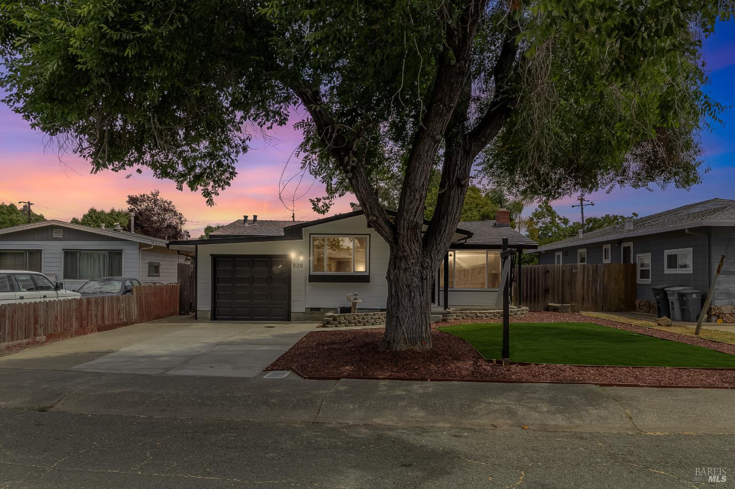 Detail Gallery Image 1 of 29 For 820 Annette Ave, Vallejo,  CA 94591 - 4 Beds | 2 Baths
